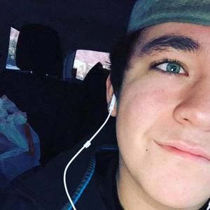 Meet your Posher, Tyler